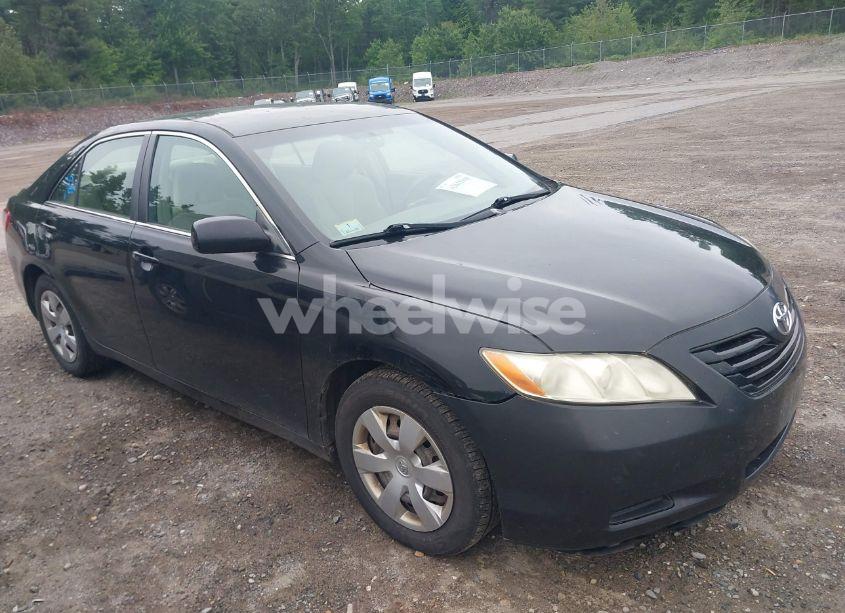 2007 Toyota Camry CE (VIN 4T1BE46K87U697796) main photo