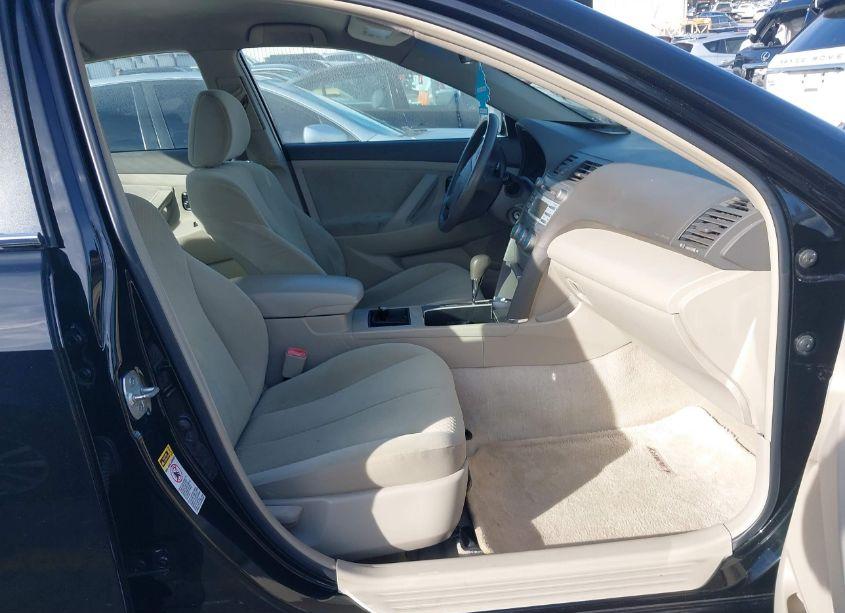 Photo 5 of 2008 Toyota Camry (VIN 4T1BE46K88U226877)