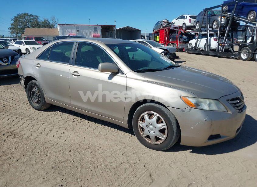 2008 Toyota Camry LE (VIN 4T1BE46K88U227415) main photo
