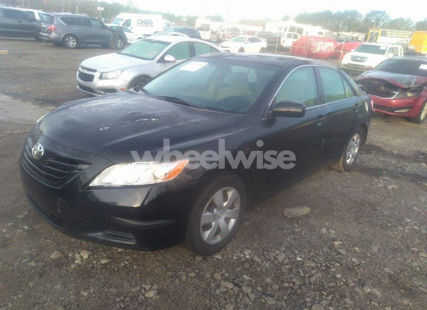 Photo 2 of 2008 Toyota Camry LE (VIN 4T1BE46K88U228869)