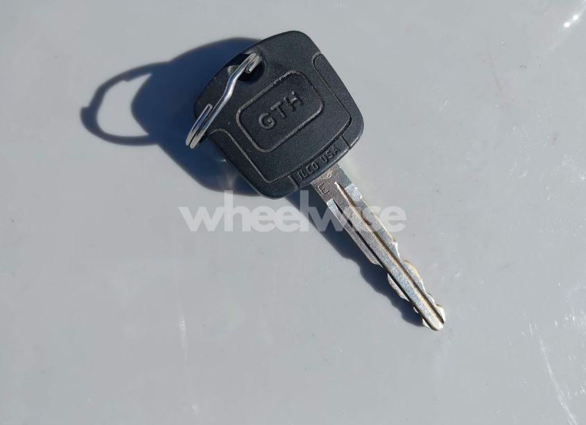 Photo 11 of 2008 Toyota Camry LE (VIN 4T1BE46K88U745959)