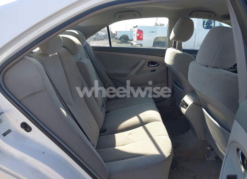 Photo 8 of 2008 Toyota Camry LE (VIN 4T1BE46K88U745959)