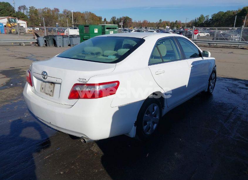 Photo 4 of 2008 Toyota Camry (VIN 4T1BE46K88U752605)