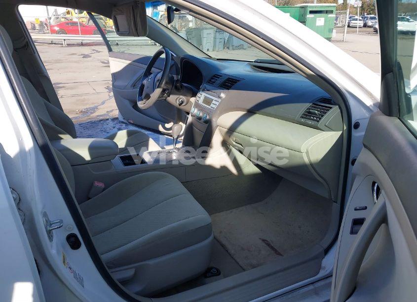 Photo 5 of 2008 Toyota Camry (VIN 4T1BE46K88U752605)