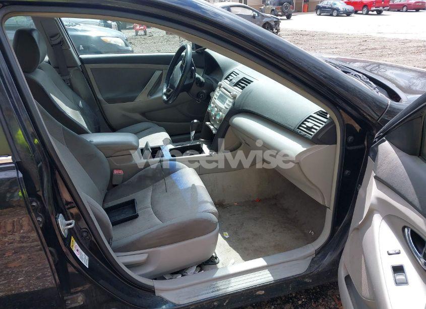 Photo 5 of 2009 Toyota Camry SE (VIN 4T1BE46K89U278799)