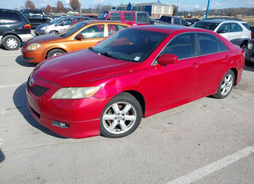 Photo 2 of 2009 Toyota Camry SE (VIN 4T1BE46K89U284005)