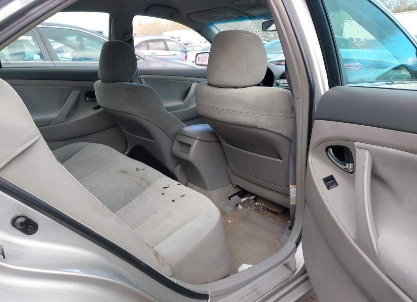 Photo 8 of 2009 Toyota Camry (VIN 4T1BE46K89U295375)