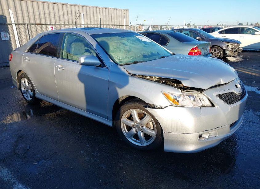 2009 Toyota Camry SE (VIN 4T1BE46K89U327323) main photo