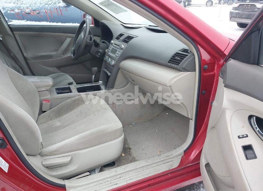 Photo 5 of 2009 Toyota Camry LE (VIN 4T1BE46K89U329606)