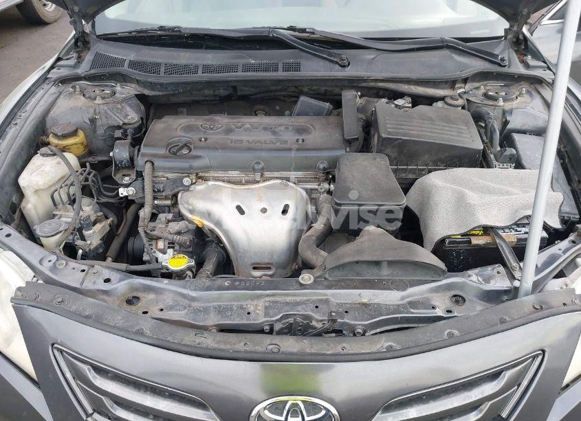 Photo 10 of 2009 Toyota Camry LE (VIN 4T1BE46K89U372780)