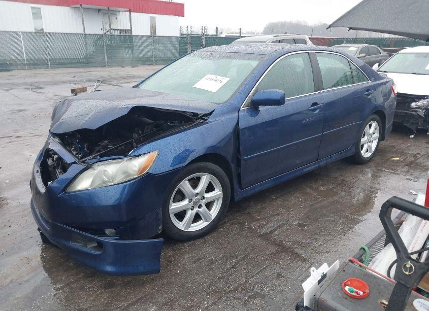 Photo 2 of 2009 Toyota Camry SE (VIN 4T1BE46K89U373380)