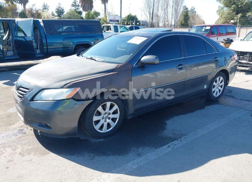 Photo 2 of 2009 Toyota Camry XLE (VIN 4T1BE46K89U395041)