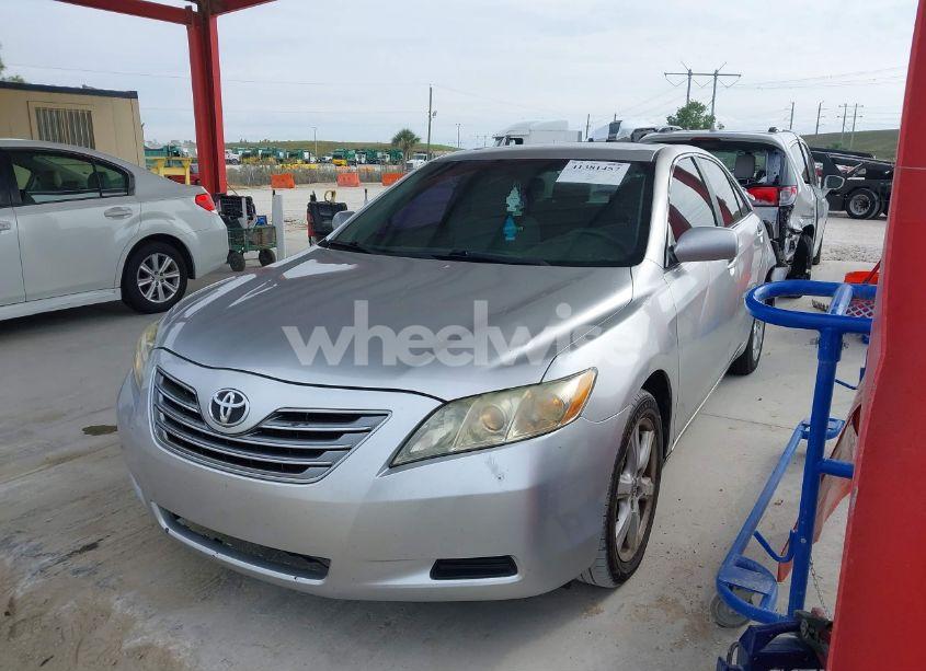 Photo 2 of 2009 Toyota Camry LE (VIN 4T1BE46K89U405907)
