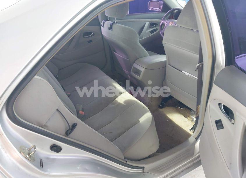 Photo 8 of 2009 Toyota Camry LE (VIN 4T1BE46K89U405907)