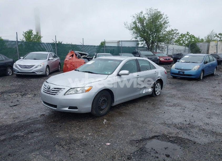 Photo 2 of 2009 Toyota Camry LE (VIN 4T1BE46K89U414722)