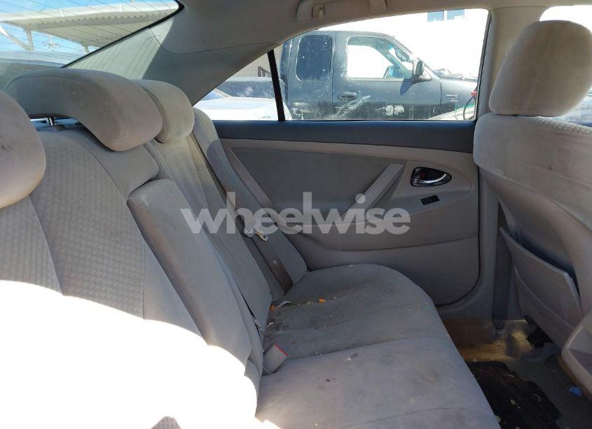 Photo 8 of 2009 Toyota Camry LE (VIN 4T1BE46K89U415112)