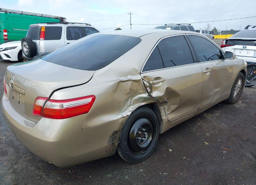 Photo 4 of 2009 Toyota Camry LE (VIN 4T1BE46K89U797500)