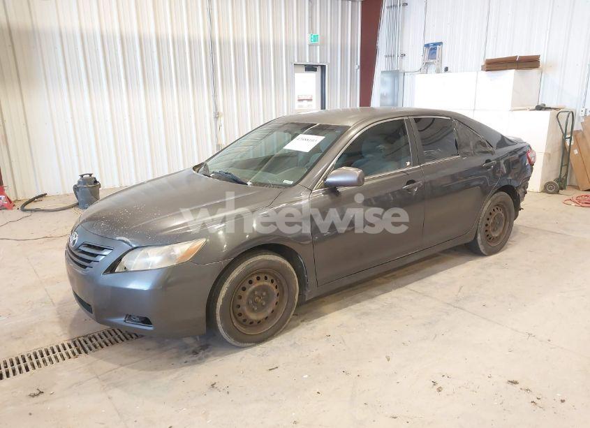 Photo 2 of 2009 Toyota Camry LE (VIN 4T1BE46K89U802226)