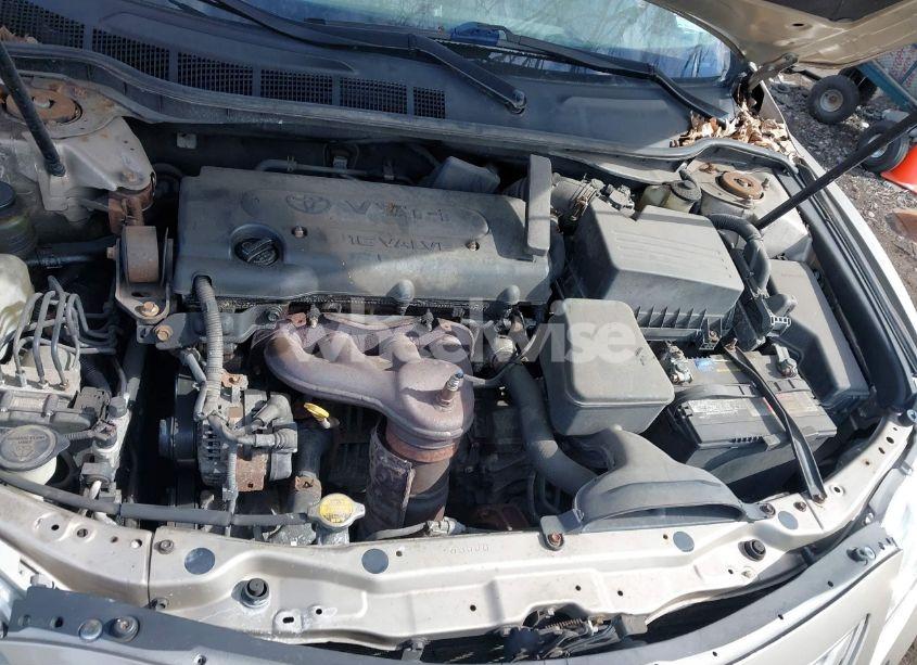 Photo 10 of 2009 Toyota Camry LE (VIN 4T1BE46K89U822153)