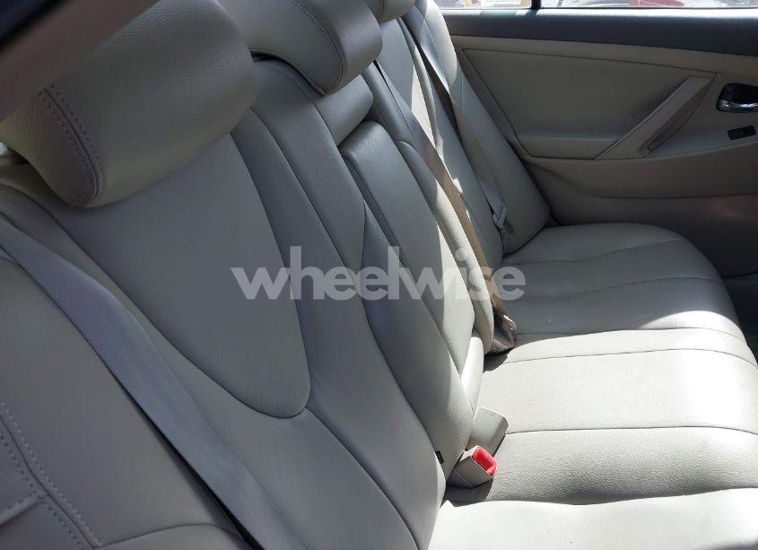 Photo 8 of 2009 Toyota Camry LE (VIN 4T1BE46K89U822153)