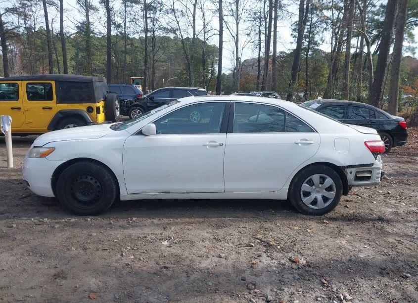 Photo 15 of 2009 Toyota Camry LE (VIN 4T1BE46K89U827319)