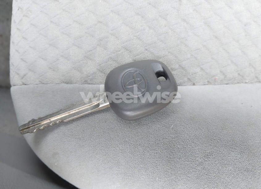 Photo 11 of 2009 Toyota Camry LE (VIN 4T1BE46K89U844136)