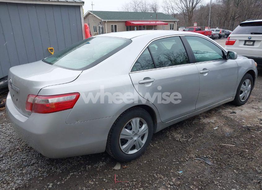 Photo 4 of 2009 Toyota Camry LE (VIN 4T1BE46K89U844136)