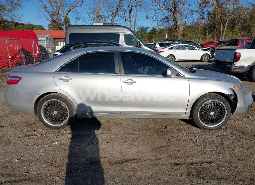 Photo 13 of 2009 Toyota Camry LE (VIN 4T1BE46K89U860837)