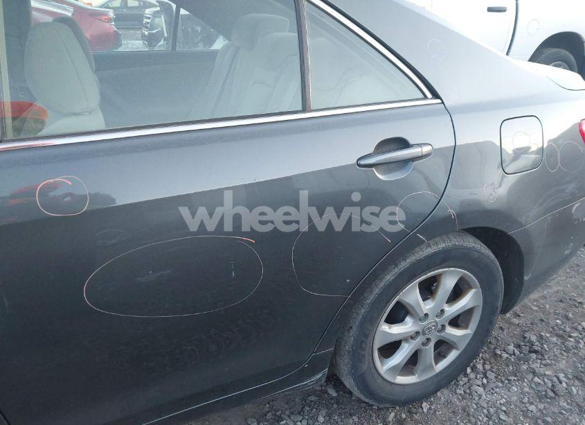 Photo 13 of 2009 Toyota Camry LE (VIN 4T1BE46K89U868985)