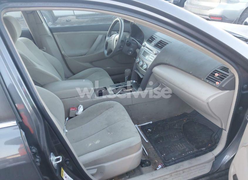 Photo 5 of 2009 Toyota Camry LE (VIN 4T1BE46K89U868985)