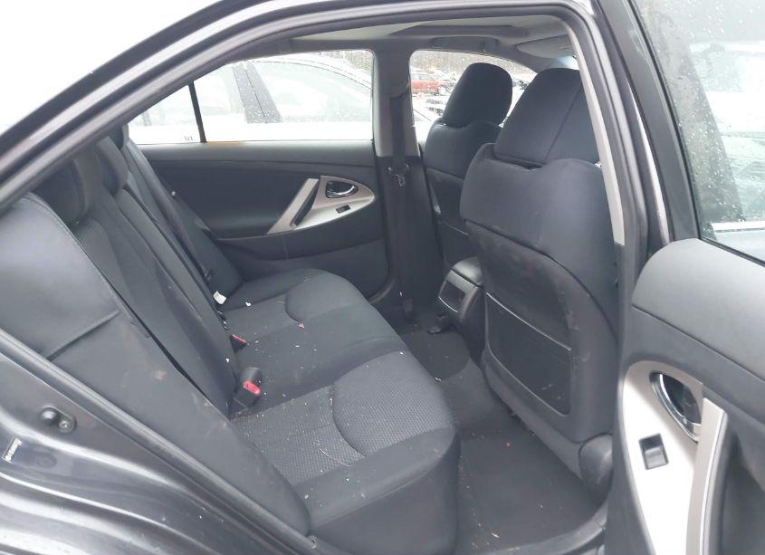 Photo 8 of 2009 Toyota Camry SE (VIN 4T1BE46K89U870557)