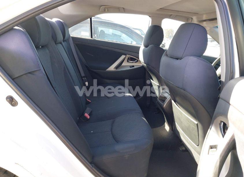 Photo 8 of 2009 Toyota Camry SE (VIN 4T1BE46K89U896060)