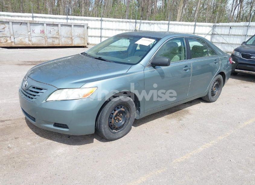 Photo 2 of 2009 Toyota Camry LE (VIN 4T1BE46K89U909468)
