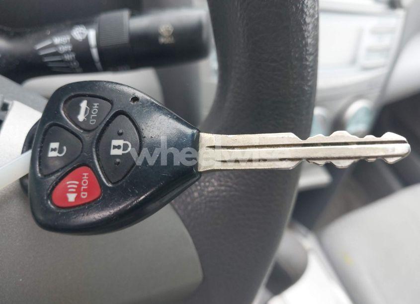 Photo 11 of 2009 Toyota Camry LE (VIN 4T1BE46K89U915447)