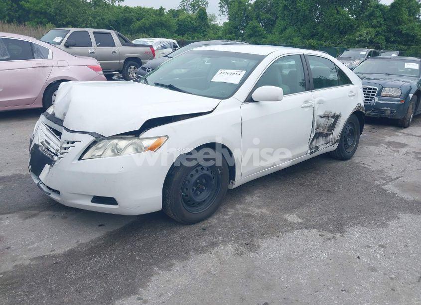 Photo 2 of 2009 Toyota Camry LE (VIN 4T1BE46K89U915447)