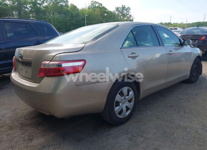 Photo 4 of 2007 Toyota Camry LE (VIN 4T1BE46K97U073490)