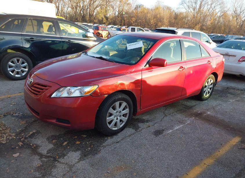 Photo 2 of 2007 Toyota Camry LE (VIN 4T1BE46K97U098924)