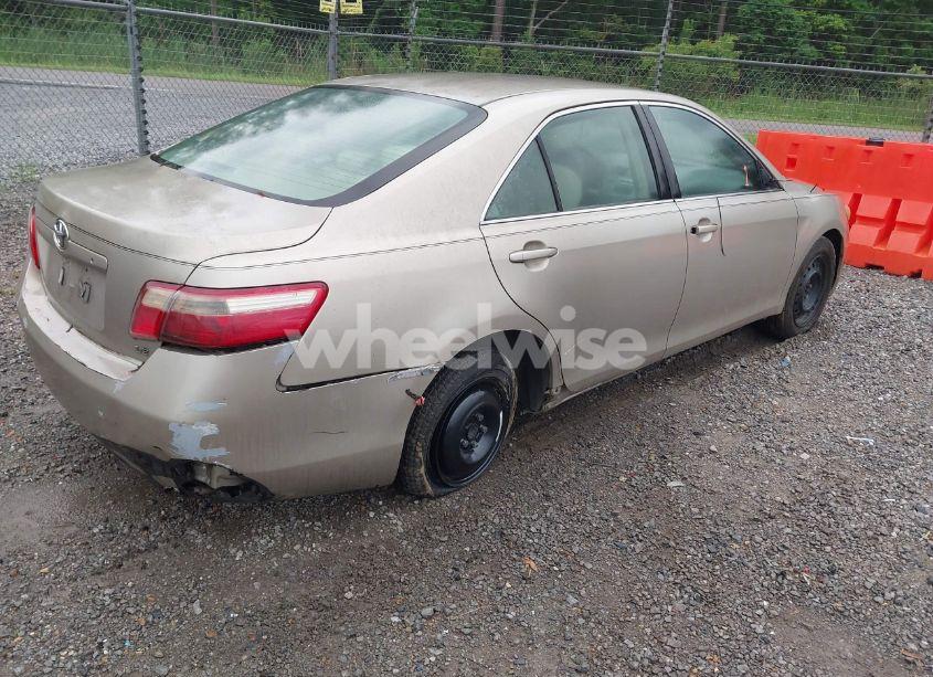 Photo 4 of 2007 Toyota Camry LE (VIN 4T1BE46K97U105063)
