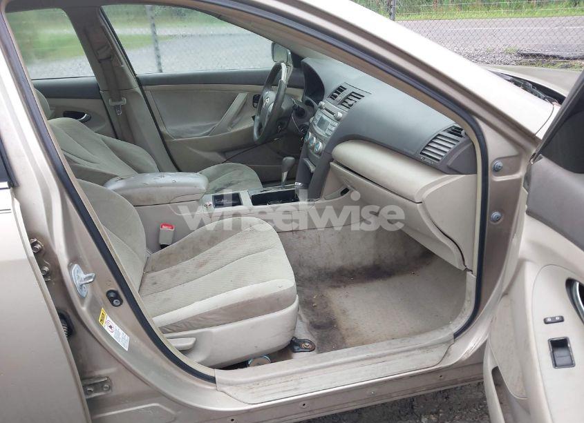 Photo 5 of 2007 Toyota Camry LE (VIN 4T1BE46K97U105063)