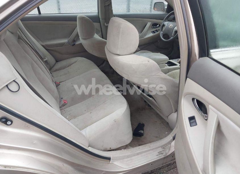 Photo 8 of 2007 Toyota Camry LE (VIN 4T1BE46K97U105063)