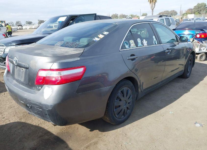 Photo 4 of 2007 Toyota Camry LE (VIN 4T1BE46K97U512350)