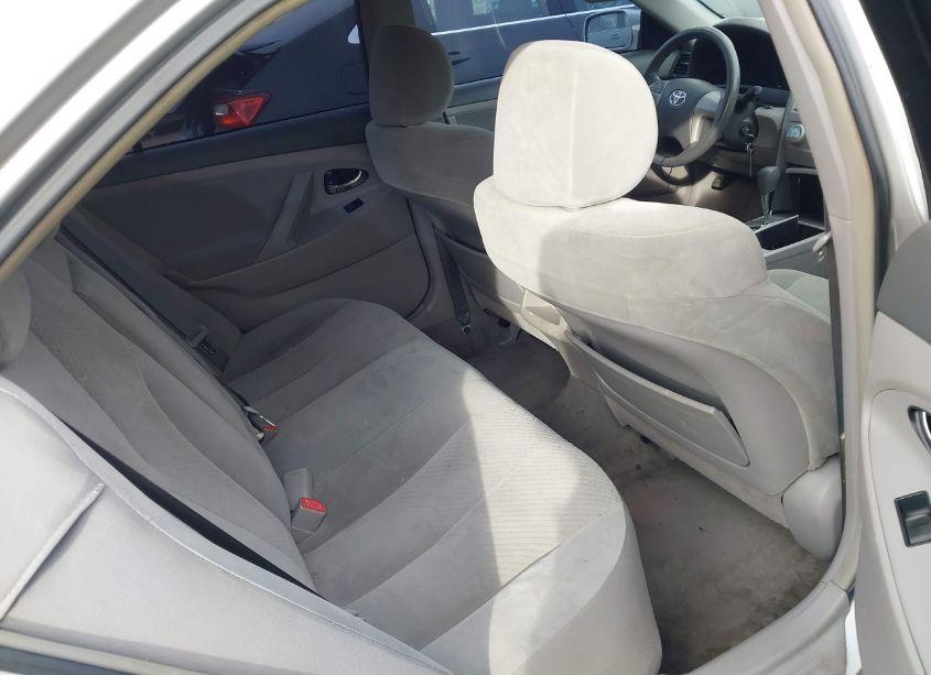 Photo 8 of 2007 Toyota Camry LE (VIN 4T1BE46K97U515569)