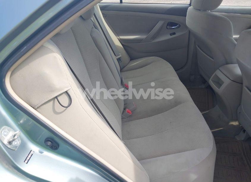 Photo 8 of 2007 Toyota Camry LE (VIN 4T1BE46K97U518228)