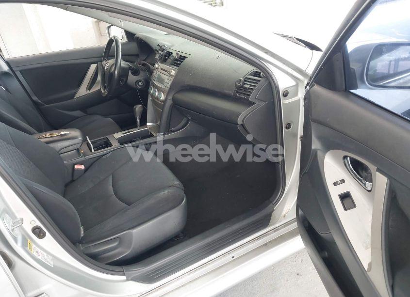 Photo 5 of 2007 Toyota Camry SE (VIN 4T1BE46K97U537801)