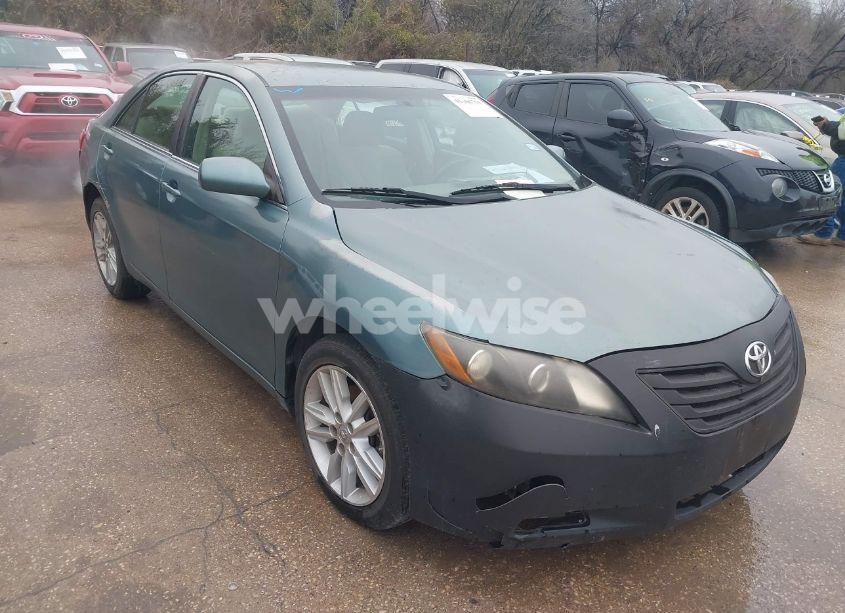2007 Toyota Camry LE (VIN 4T1BE46K97U607748) main photo