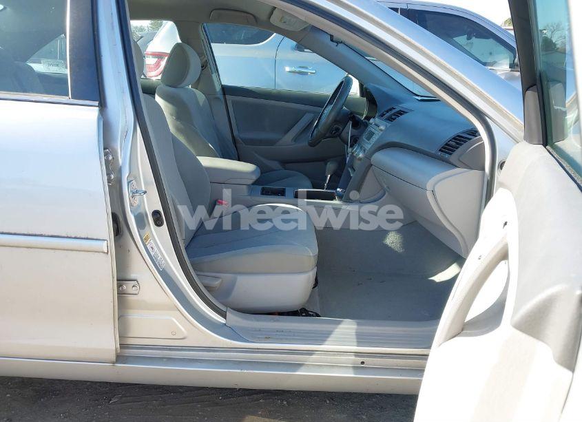 Photo 5 of 2007 Toyota Camry LE (VIN 4T1BE46K97U617812)