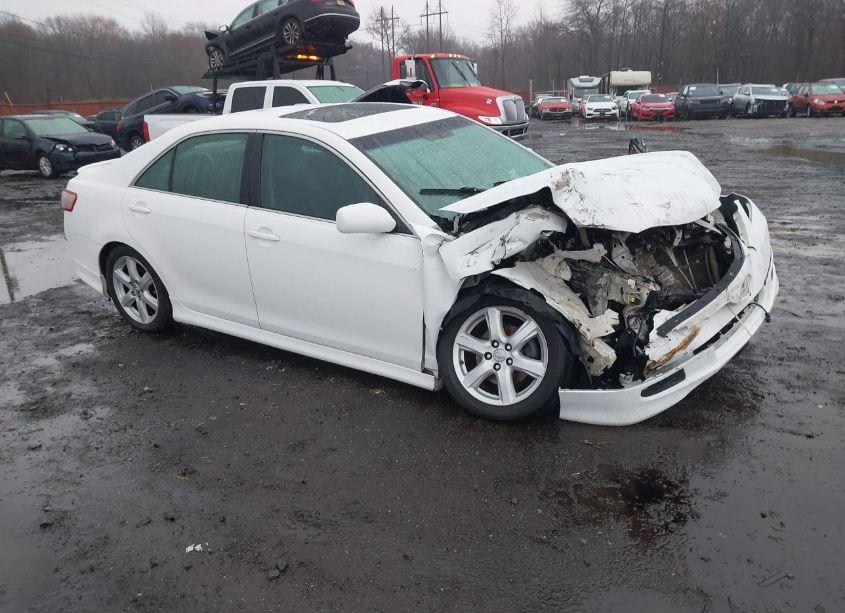 2007 Toyota Camry SE (VIN 4T1BE46K97U618247) main photo