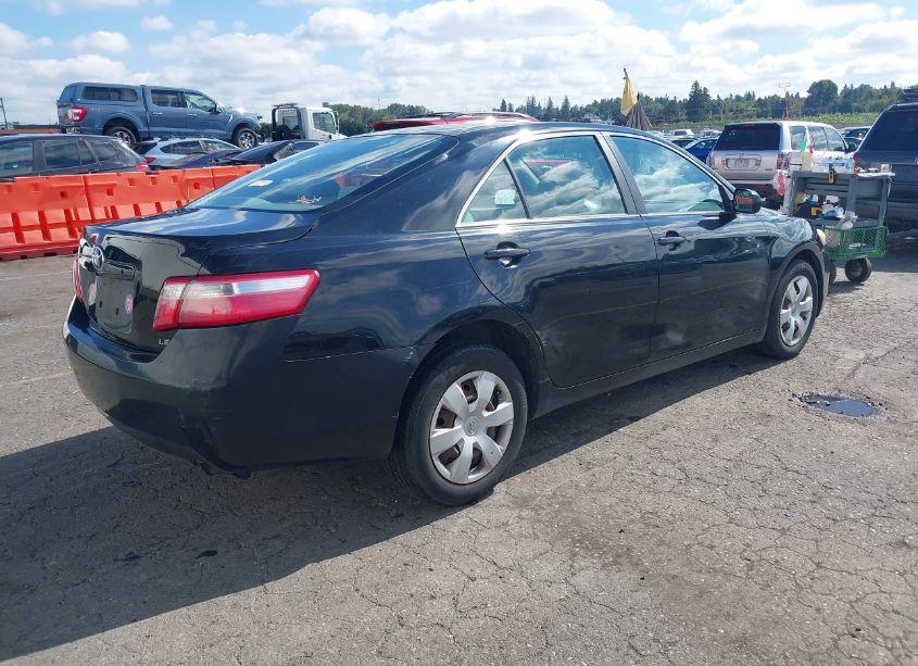 Photo 4 of 2007 Toyota Camry LE (VIN 4T1BE46K97U631080)