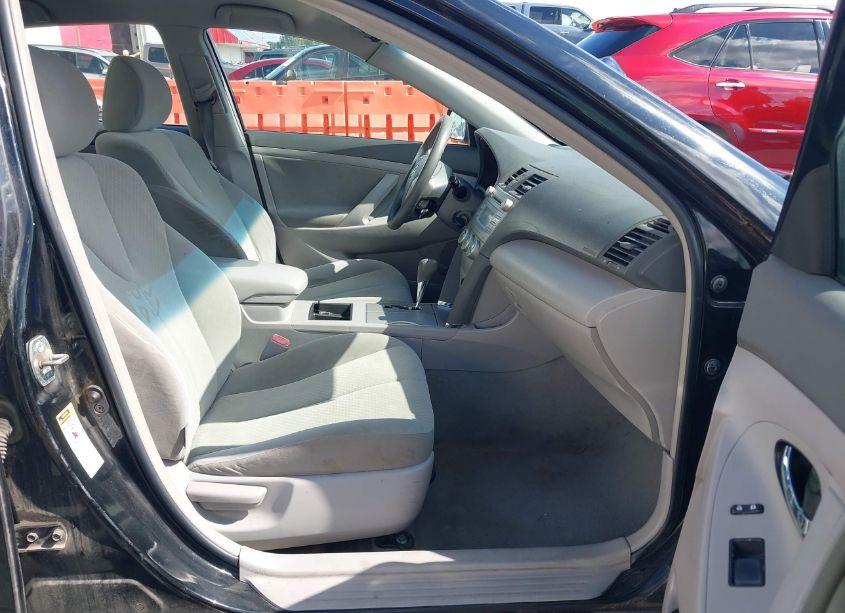 Photo 5 of 2007 Toyota Camry LE (VIN 4T1BE46K97U631080)