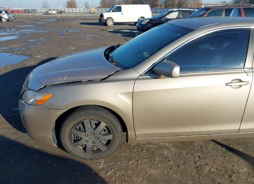 Photo 12 of 2007 Toyota Camry LE (VIN 4T1BE46K97U643679)